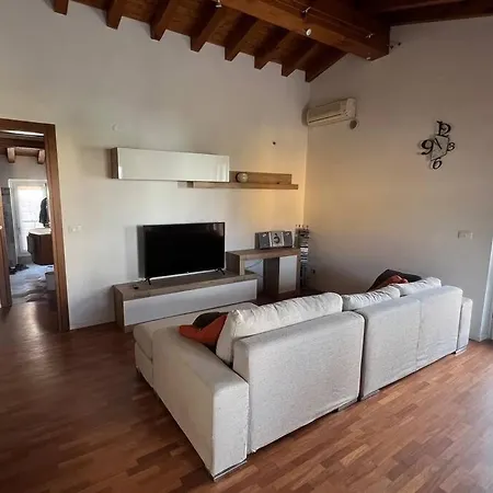 Terrazza Su Apartamento Volta Mantovana
