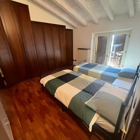 Terrazza Su דירה